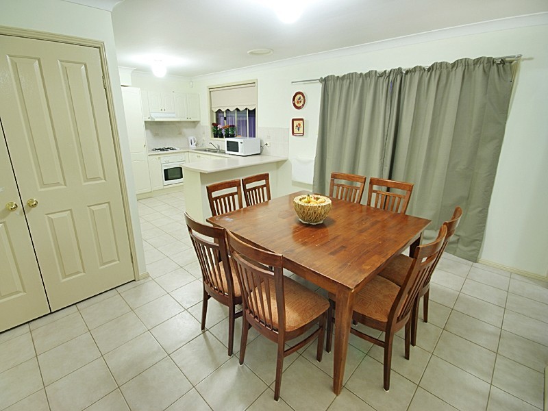 10 Coco Drive, Glenmore Park NSW 2745