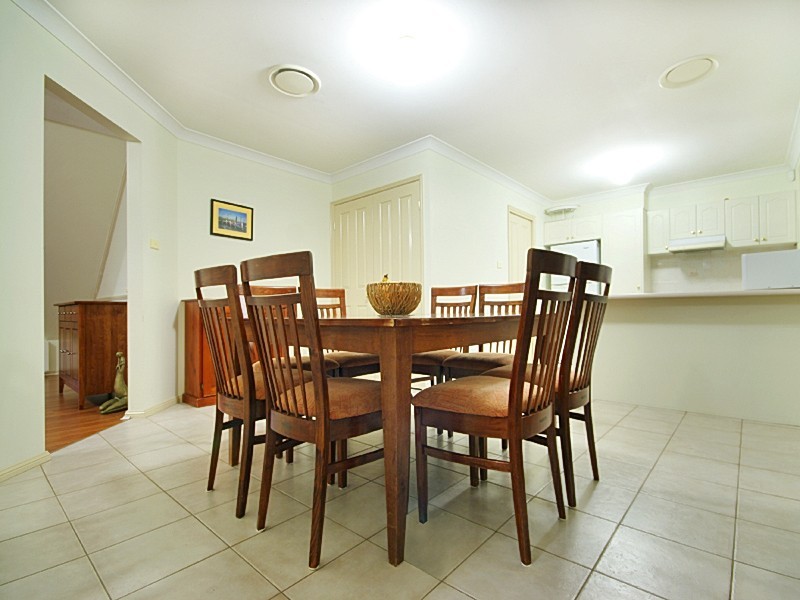 10 Coco Drive, Glenmore Park NSW 2745