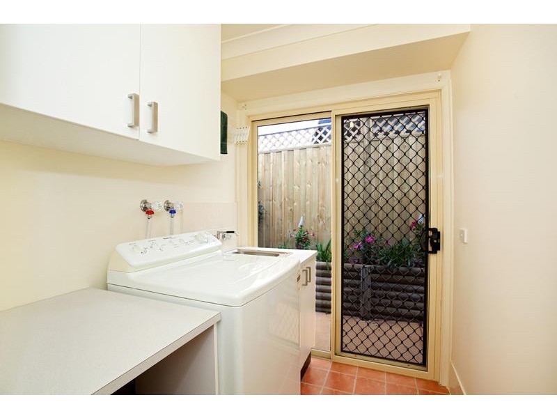 27 Dara Crescent, Glenmore Park NSW 2745