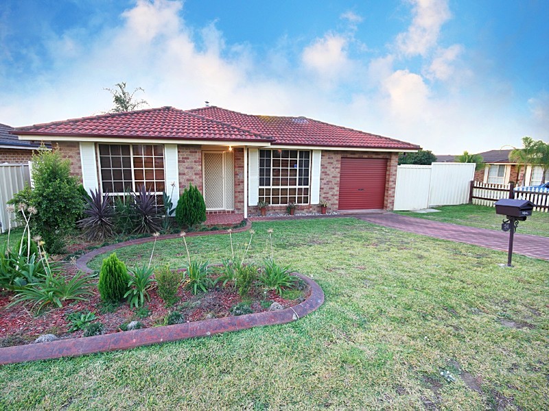 34 Buyu Road, Glenmore Park NSW 2745