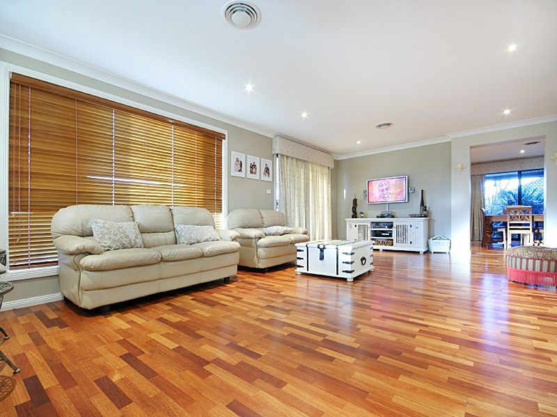 1 Burraga Place, Glenmore Park NSW 2745