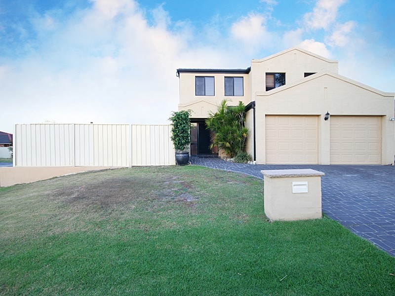 1 Burraga Place, Glenmore Park NSW 2745