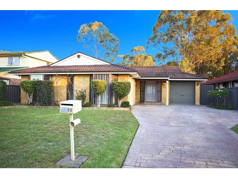 32 Thornhill Crescent, Werrington Downs NSW 2747