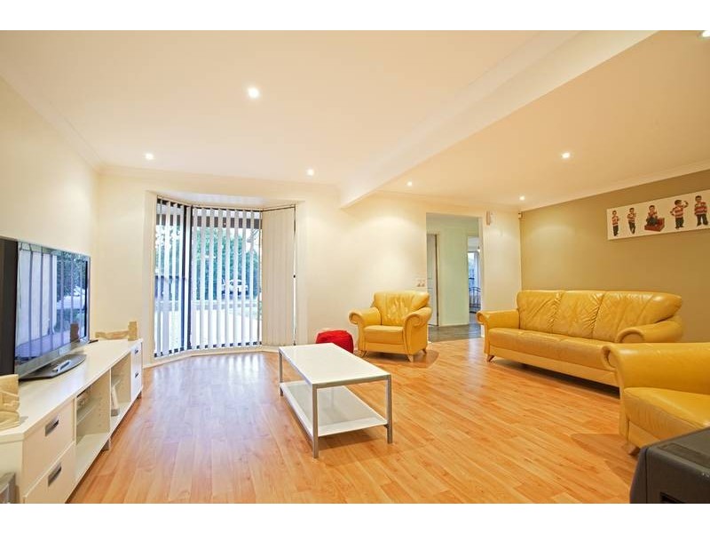 32 Thornhill Crescent, Werrington Downs NSW 2747