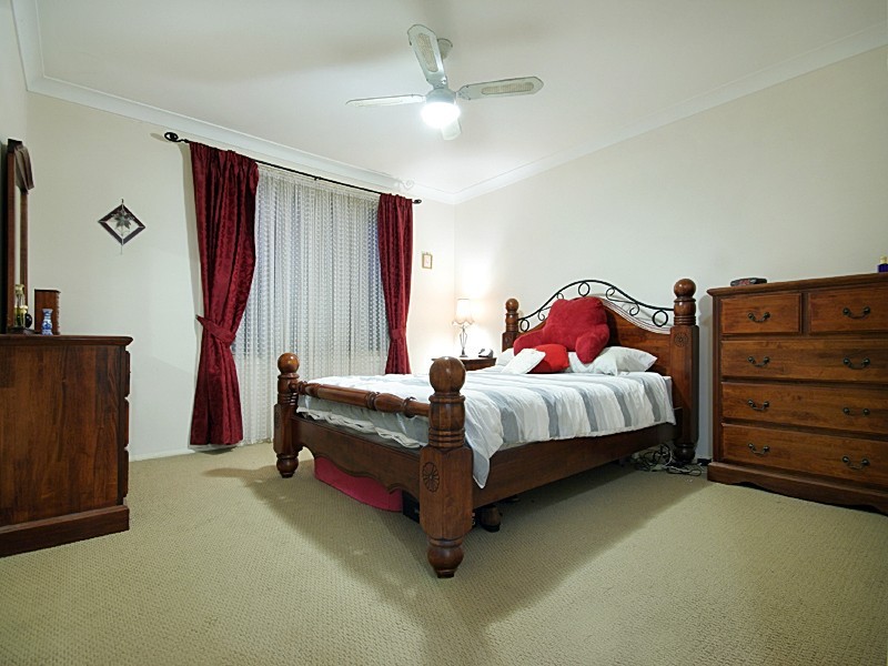 18 Wittama Drive, Glenmore Park NSW 2745
