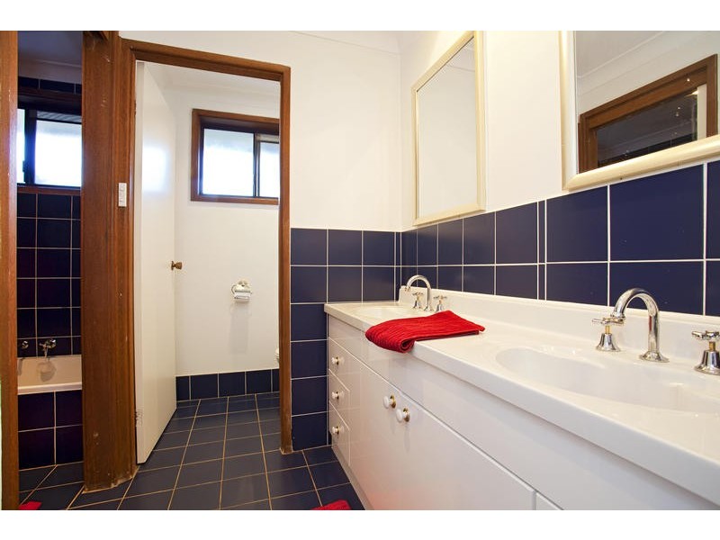 16 Warradale Road, Silverdale NSW 2752