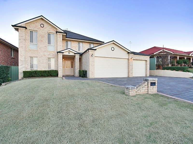 7 Karingal Court, Glenmore Park NSW 2745