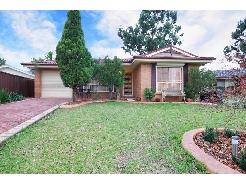 9 Jirang Place, Glenmore Park NSW 2745