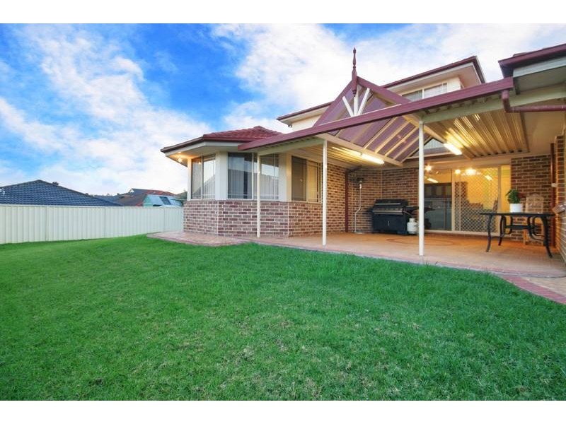4 Berril Place, Glenmore Park NSW 2745