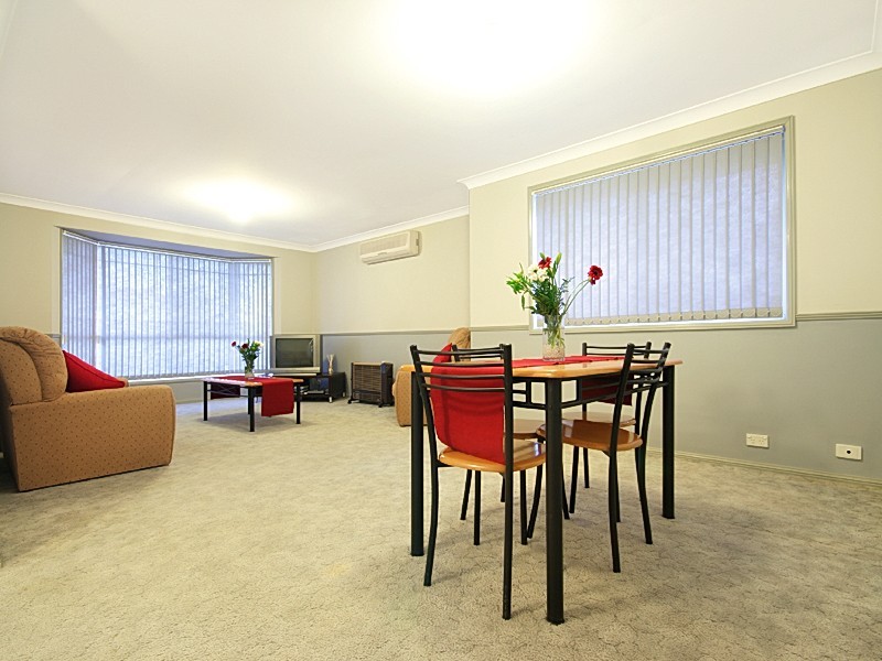 15 Coco Drive, Glenmore Park NSW 2745