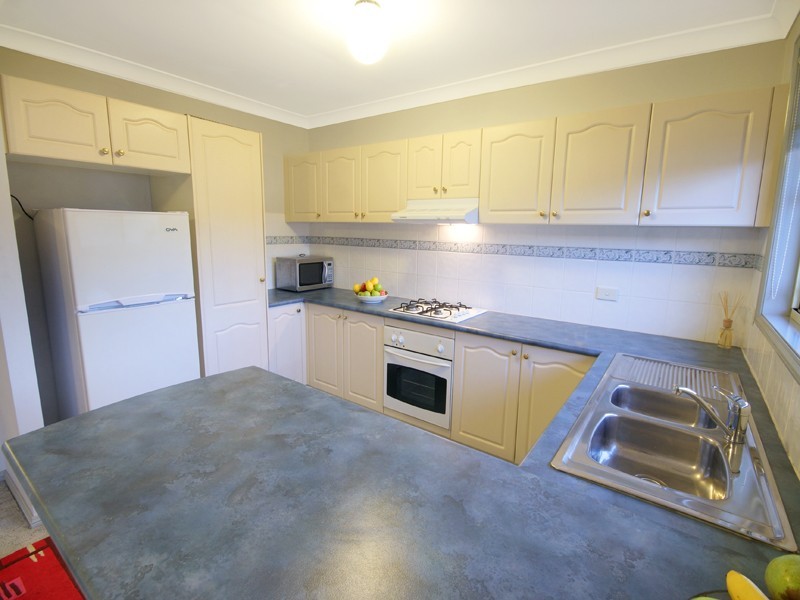 15 Coco Drive, Glenmore Park NSW 2745
