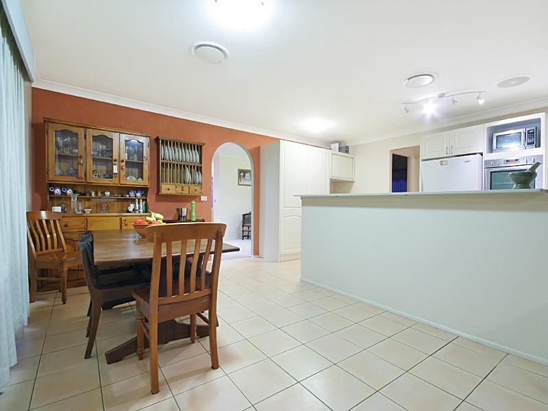 28 Waringa Crescent, Glenmore Park NSW 2745