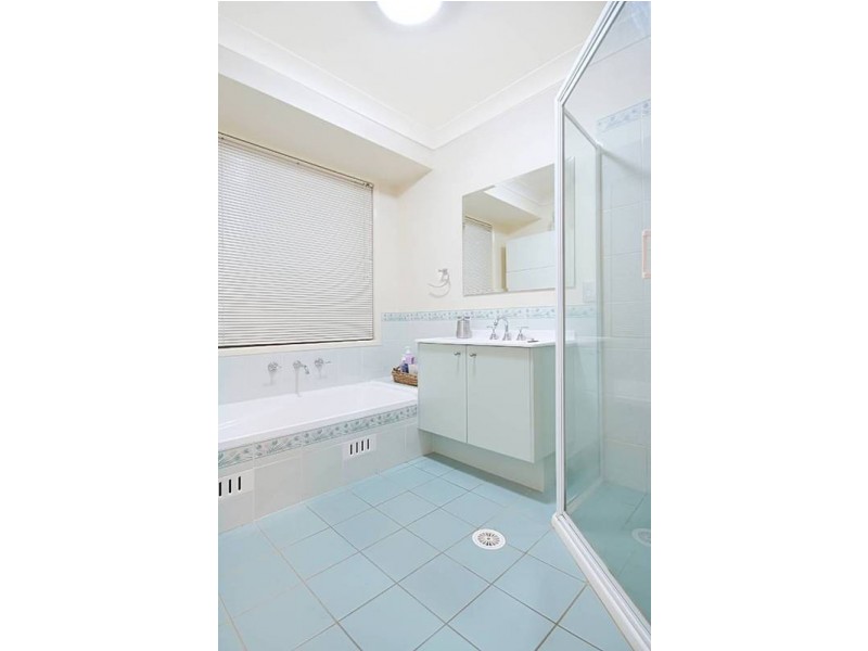 28 Waringa Crescent, Glenmore Park NSW 2745