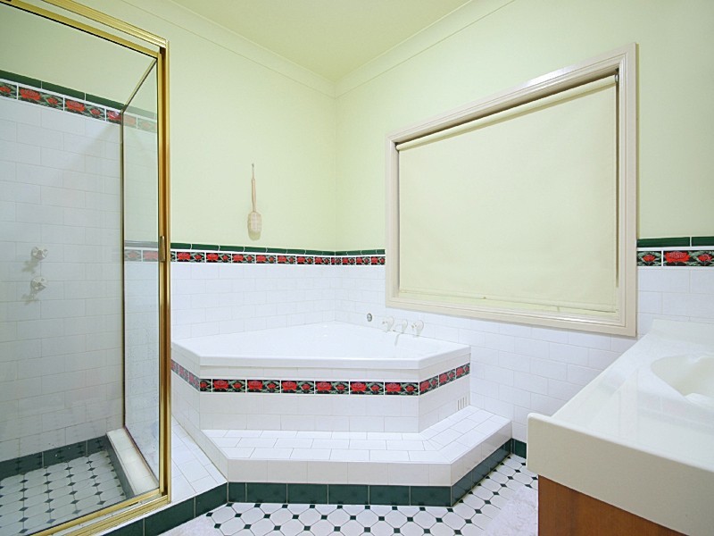 1 Acacia Avenue, Glenmore Park NSW 2745