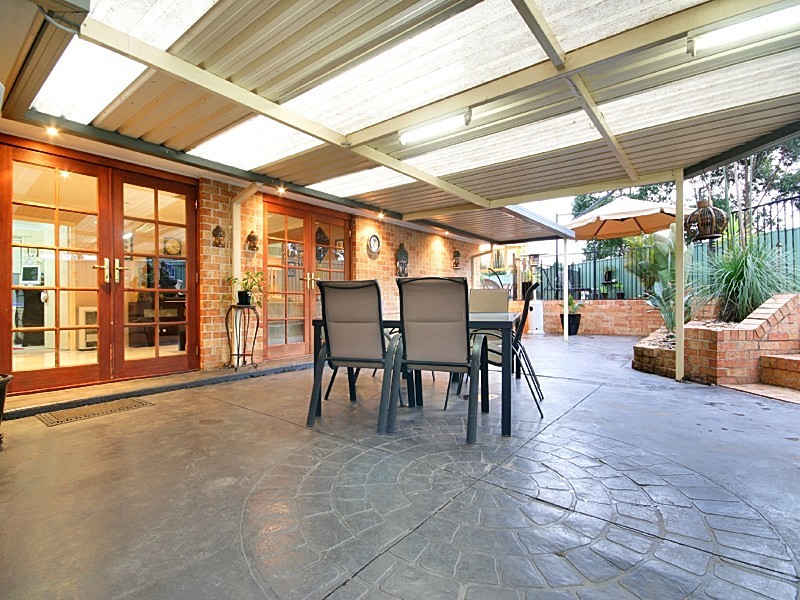 5 Butcherbird Place, Glenmore Park NSW 2745