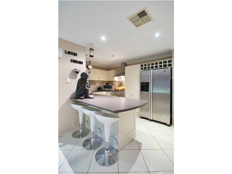 5 Butcherbird Place, Glenmore Park NSW 2745