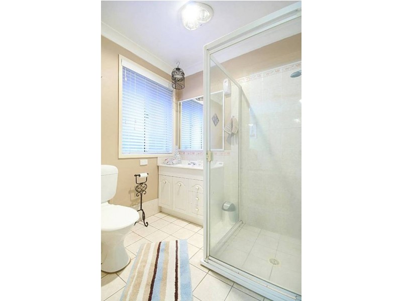 5 Butcherbird Place, Glenmore Park NSW 2745