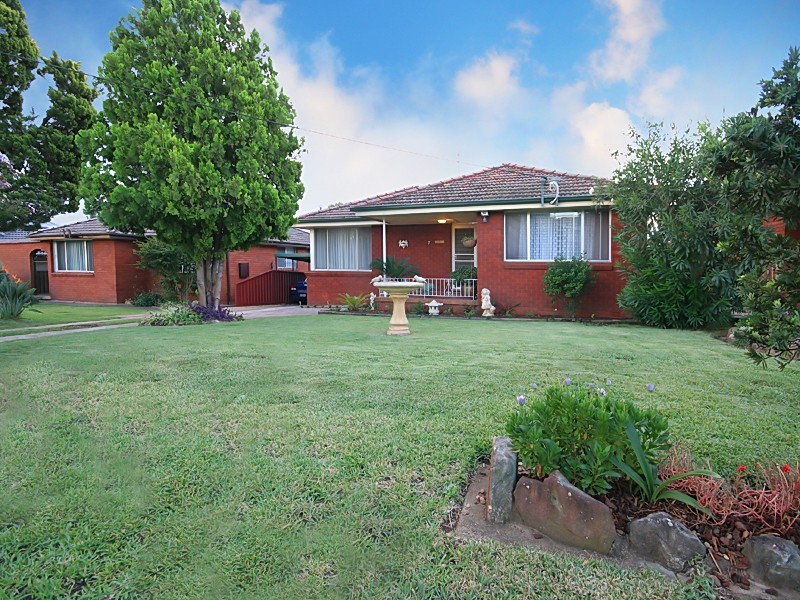 7 Treetops Avenue, South Penrith NSW 2750