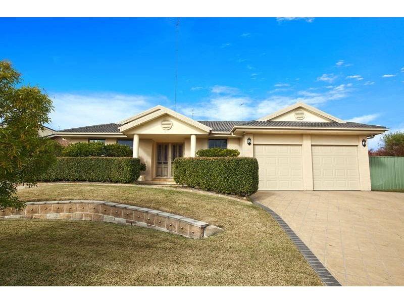 32 Torquay Terrace, Glenmore Park NSW 2745