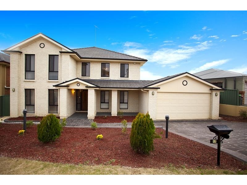 17 Branksome Way, Glenmore Park NSW 2745