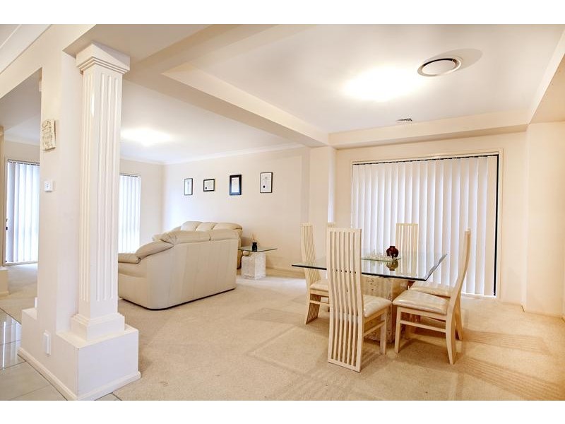 17 Branksome Way, Glenmore Park NSW 2745