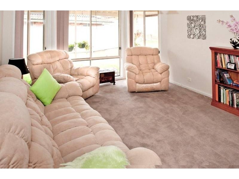 37 Floribunda Avenue, Glenmore Park NSW 2745