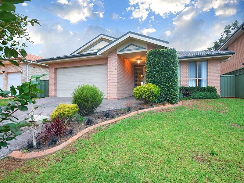 18 Wittama Drive, Glenmore Park NSW 2745