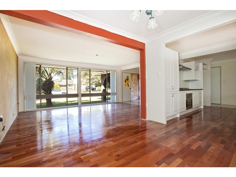 5 Corndew Crescent, Werrington Downs NSW 2747