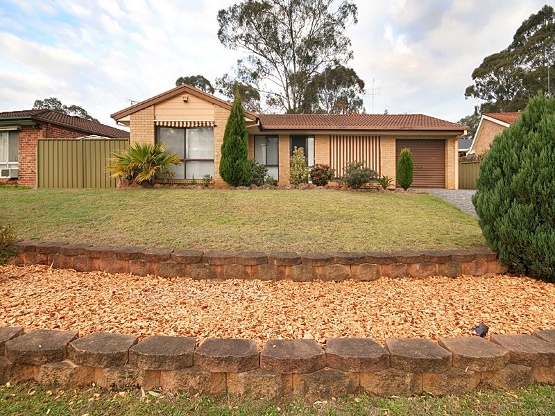 3 Rigney Place, Cranebrook NSW 2749