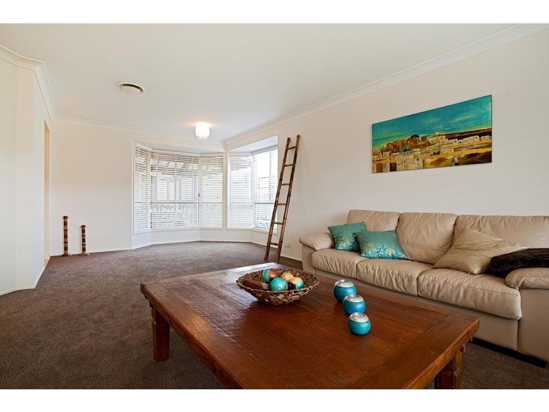 7 Butcherbird Place, Glenmore Park NSW 2745