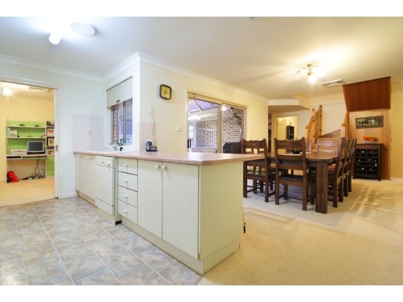 4 Berril Place, Glenmore Park NSW 2745