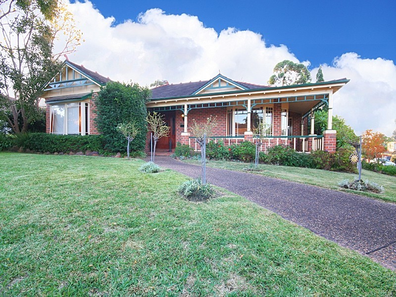 1 Acacia Avenue, Glenmore Park NSW 2745
