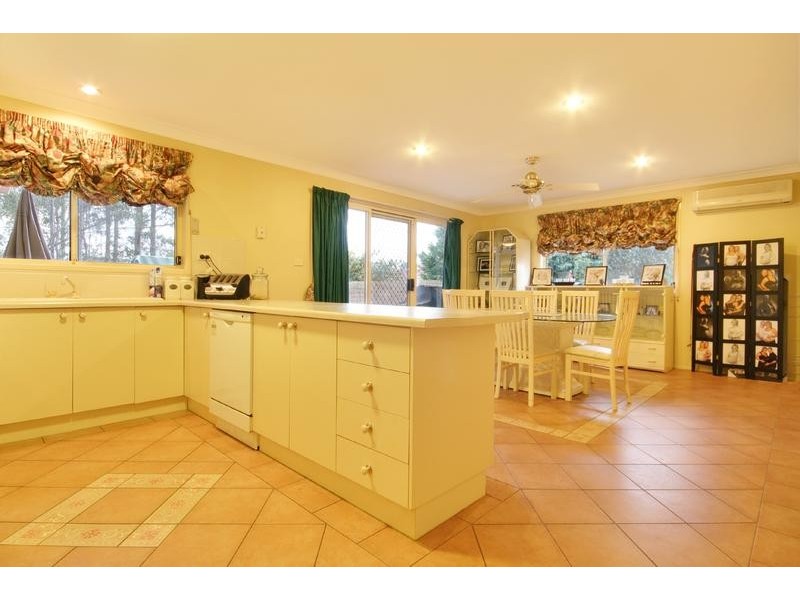 4 Cotula Place, Glenmore Park NSW 2745