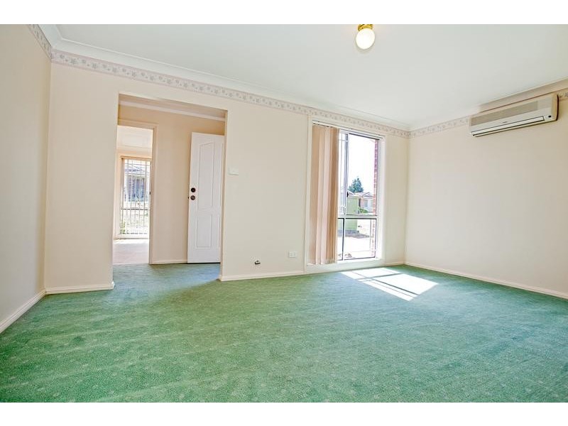 34 Wari Avenue, Glenmore Park NSW 2745