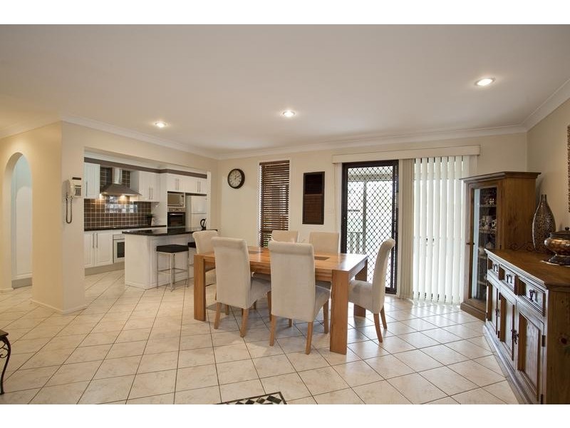 4 Corndew Crescent, Werrington Downs NSW 2747