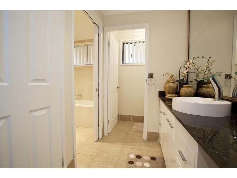 4 Corndew Crescent, Werrington Downs NSW 2747