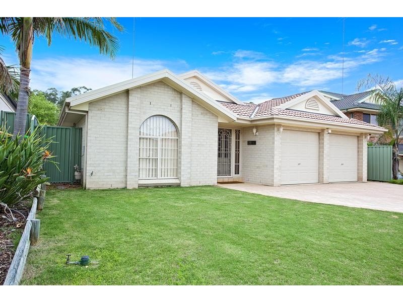 20 Shearwater Drive, Glenmore Park NSW 2745