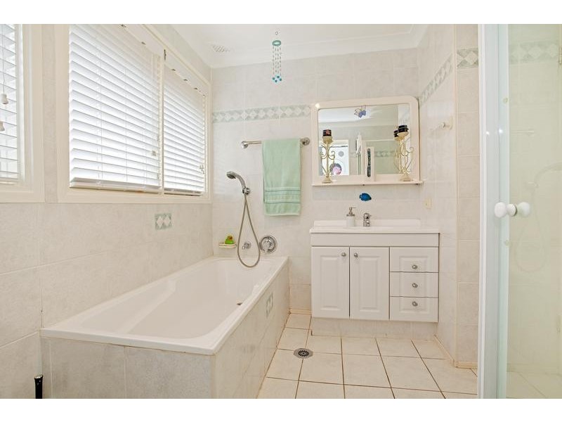 25 Hillview Avenue, South Penrith NSW 2750