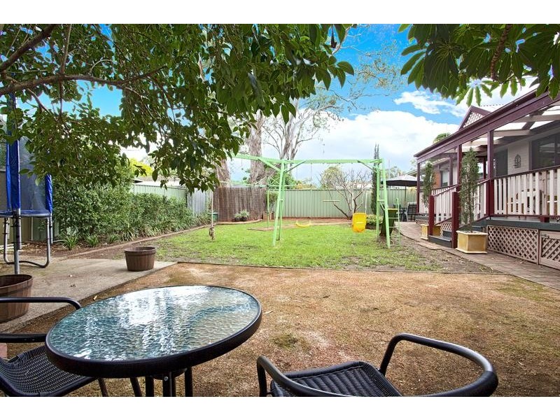25 Hillview Avenue, South Penrith NSW 2750
