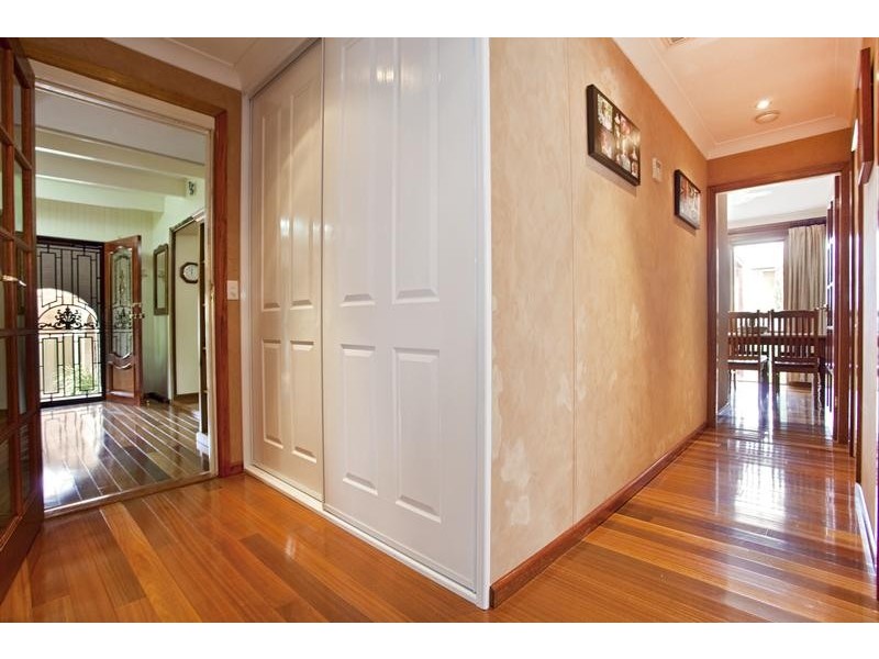 25 Hillview Avenue, South Penrith NSW 2750