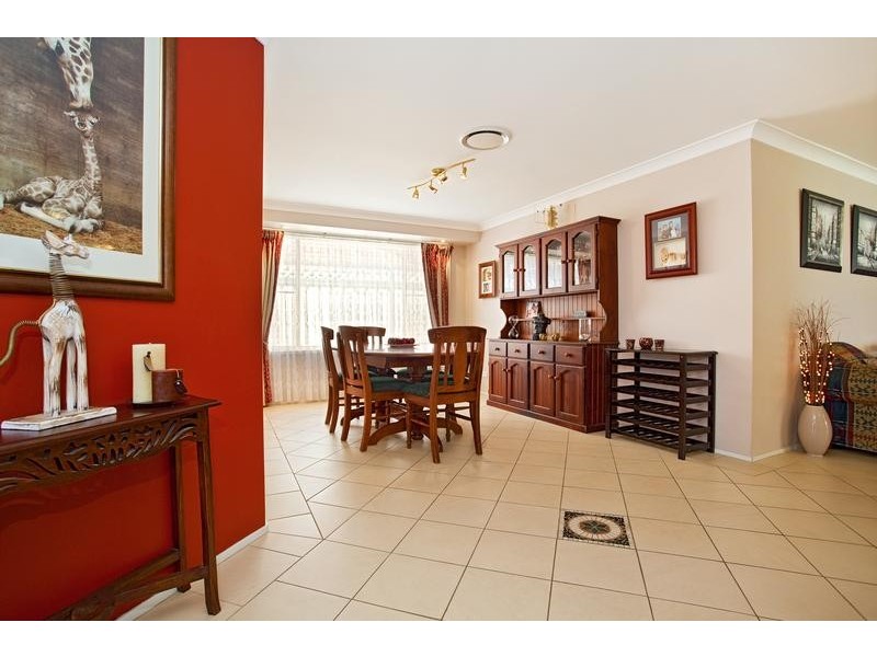9 William Howell Drive, Glenmore Park NSW 2745