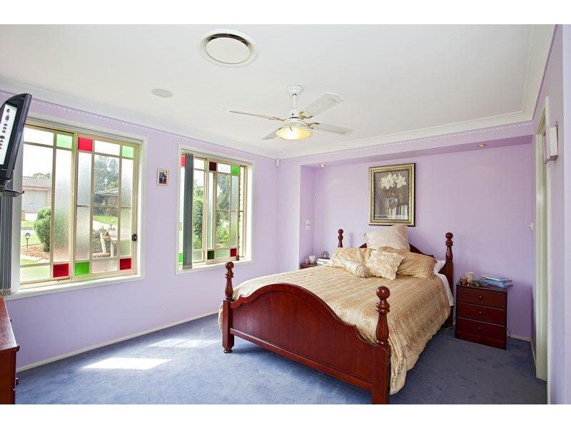 9 William Howell Drive, Glenmore Park NSW 2745