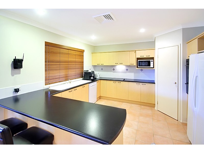17 Birkdale Circuit, Glenmore Park NSW 2745