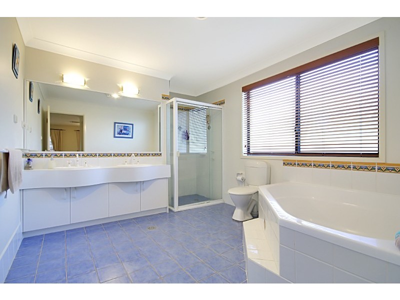 17 Birkdale Circuit, Glenmore Park NSW 2745