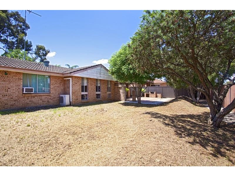 18 Thomas Street, St Marys NSW 2760