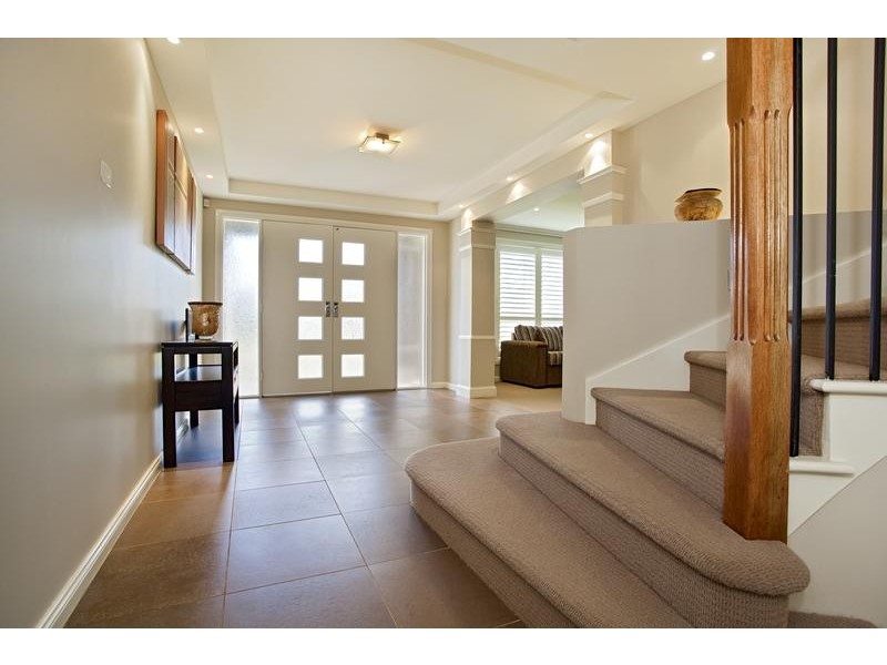 6 Fairwater Court, Glenmore Park NSW 2745