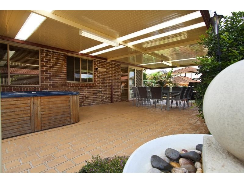 10 Dutba Place, Glenmore Park NSW 2745