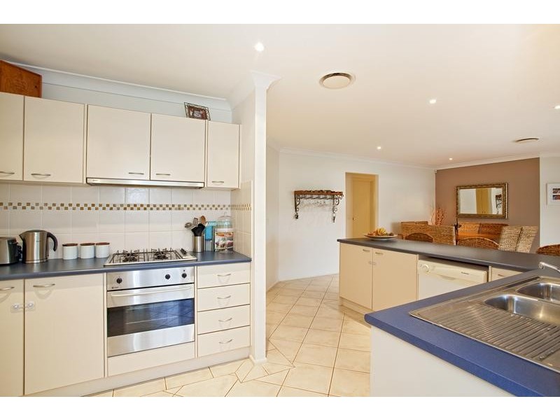 7 Butcherbird Place, Glenmore Park NSW 2745