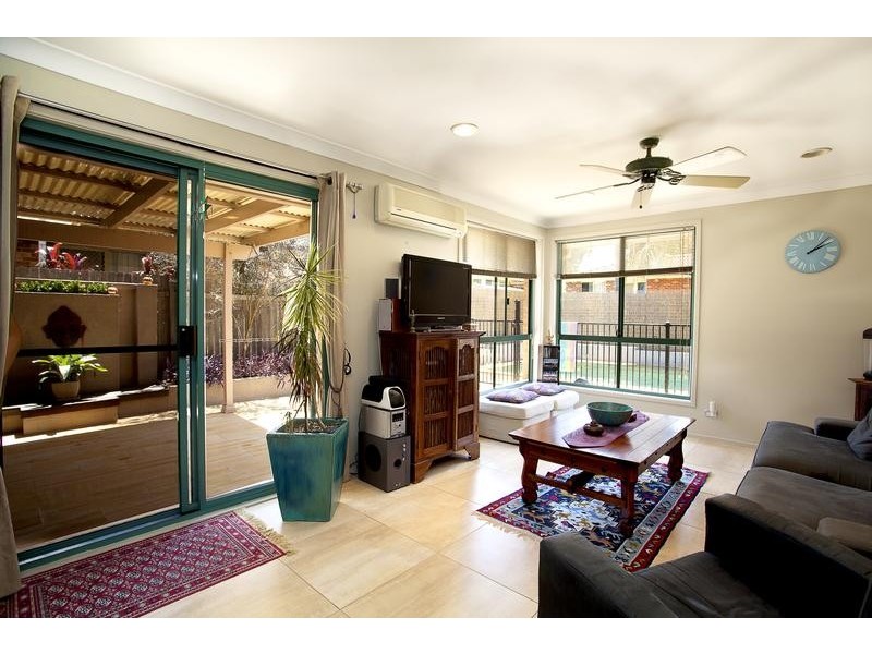 28 Minnek Close, Glenmore Park NSW 2745