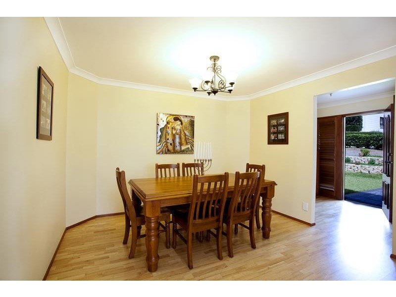 11 Bangaroo Avenue, Glenmore Park NSW 2745